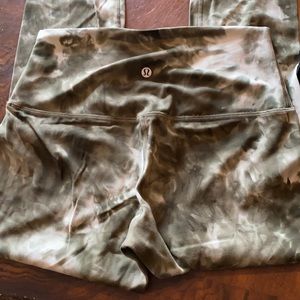 Lululemon align size 8